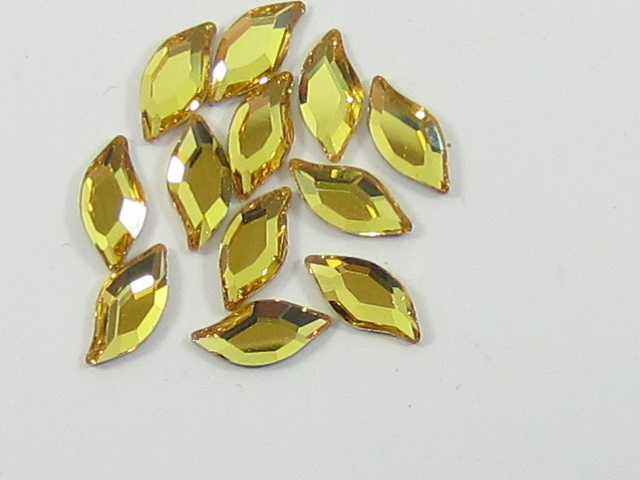 12 pcs. DIAMOND LEAFR 10x5mm LIGHT TOPAZ FLATBACK European Rhinestones
